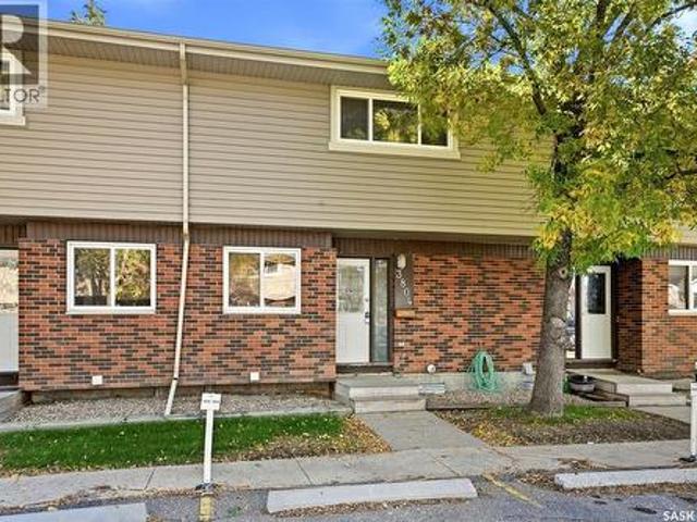 3804 Castle Road, Regina, SK, S4S 6M7 townhouse for sale | Listing ID SK049266 | Royal LePage