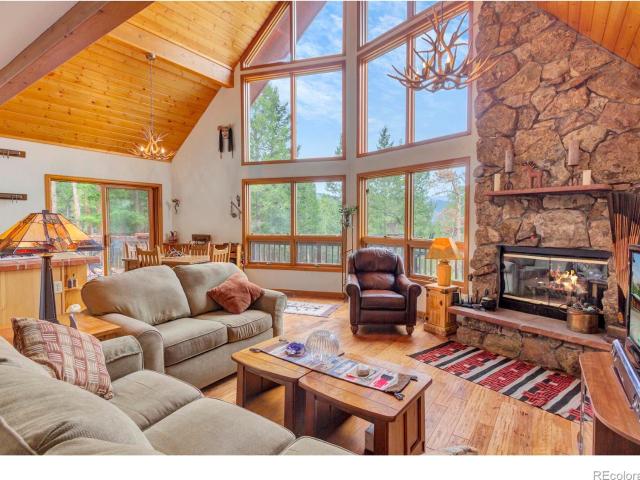 3804 Dollar Lake Drive