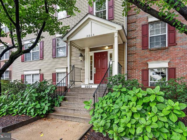 3804 Green Ridge Court # 102