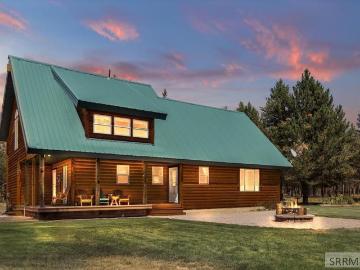 3804 Whispering Pine Drive, ISLAND PARK, US, ID