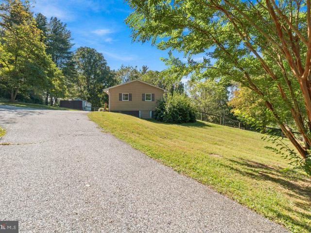 3805 Prospect Road