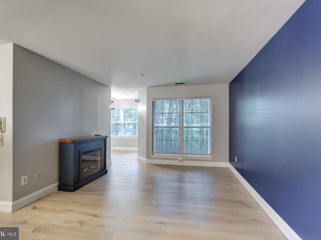 3805 Sunnyfield Court # 2B