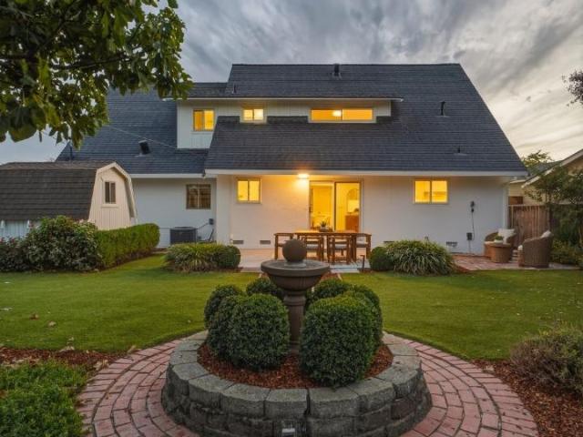 3805 Thrush Way