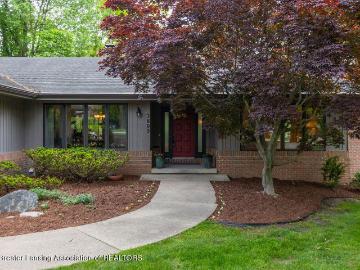 3805 Viceroy Drive
