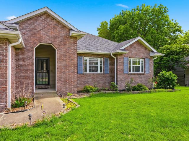 3806 grant ln