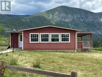 3806 38Th Avenue, Creston, BC, V0B 1G1 commercial for sale.