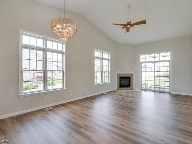 38087 Burrard Lane