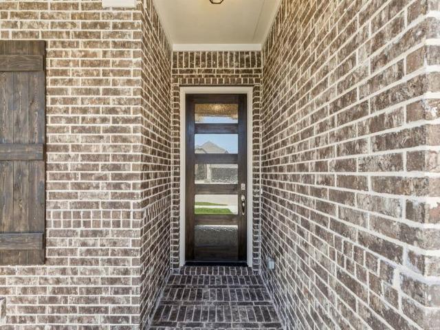 3808 Summerfield Drive