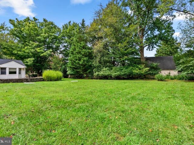 3809 King William Drive