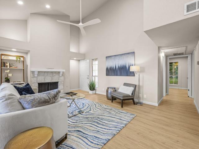 3809 Spicewood Springs Rd # 241