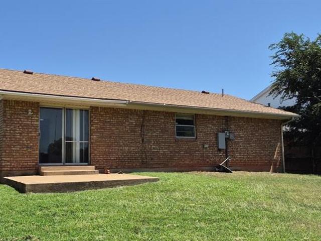 3800 Chetwood Drive