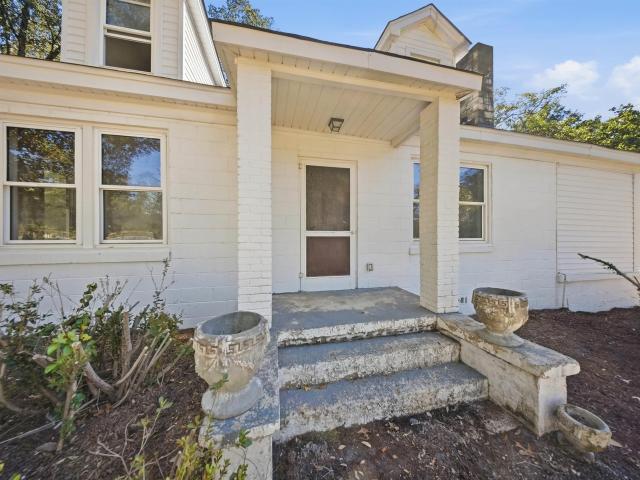 3800 Leesburg Road