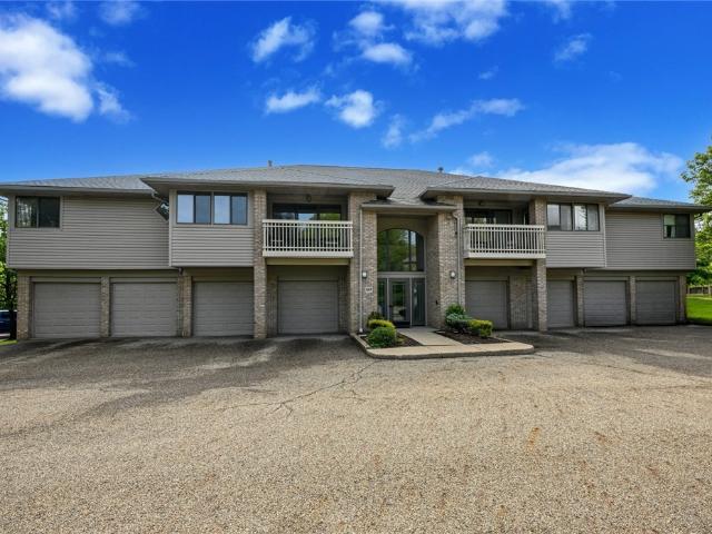 3800 Rosemont Boulevard 107D