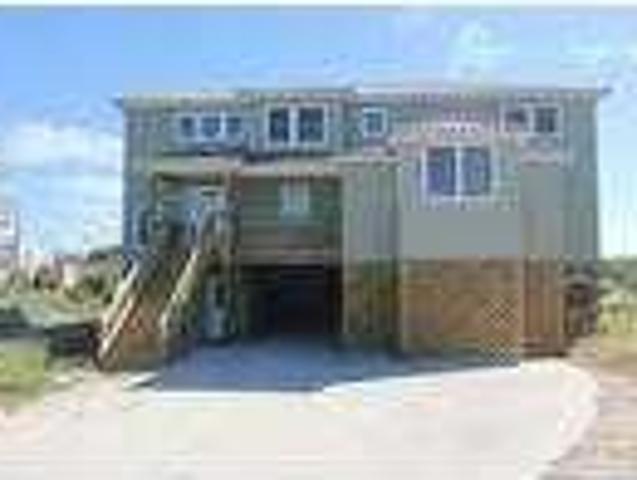 $3800 / 5br 2660ftÂ² 5 Bedrooms 6 Bathrooms Oceanfront HIGH HOPES