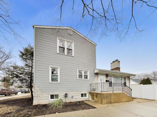 3801 N Osceola Avenue