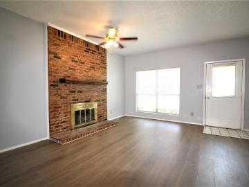 3801 14th St, Unit 1208, Plano, TX 75074 | MLS #21199