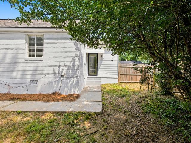3803 n montclair dr