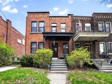 Villeray, Montreal - Parking, Cellar