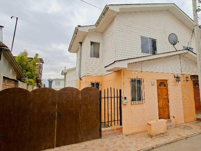 $ 380.000 Casa en Arriendo en Quillota 2 dormitorios 1 baño / Kutt Property