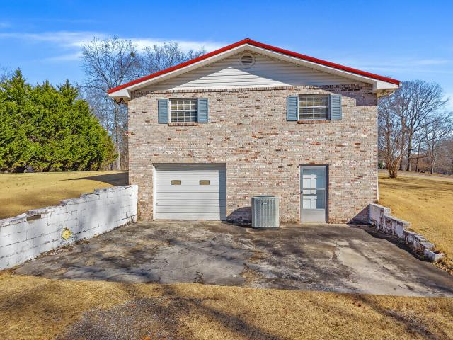 380 County Road 709