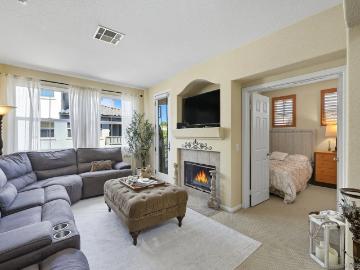 380 Callesita Mariola, Chula Vista, CA 91914 | MLS #250039