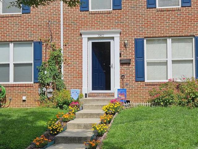 380 Center Deen Avenue