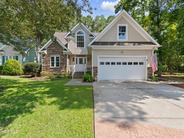 380 Blossom Tree Lane SE