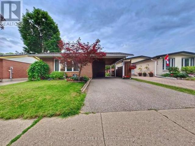 380 Grangewood Drive, Waterloo, ON, N2K 2E6 house for sale | Listing ID X13779 | Royal LePage