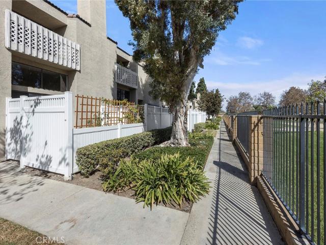 380 W Wilson St C102