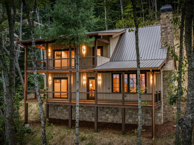 380 Utana Bluffs Trail