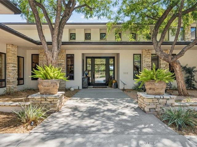 38144 Silver Fox Court