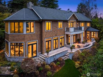 3814 E John St, Seattle, WA 98112 | MLS #2512