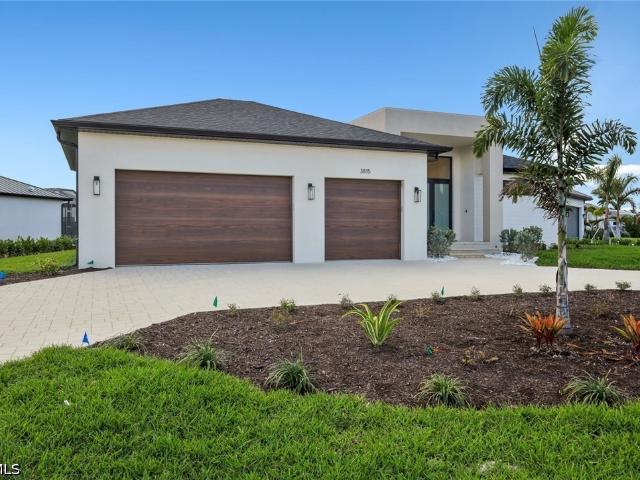 3815 NW 22nd Ter, Cape Coral, FL 33993 | MLS #2026007