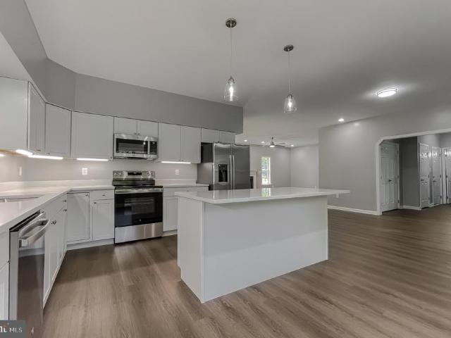 3815 Catesby Oak Court