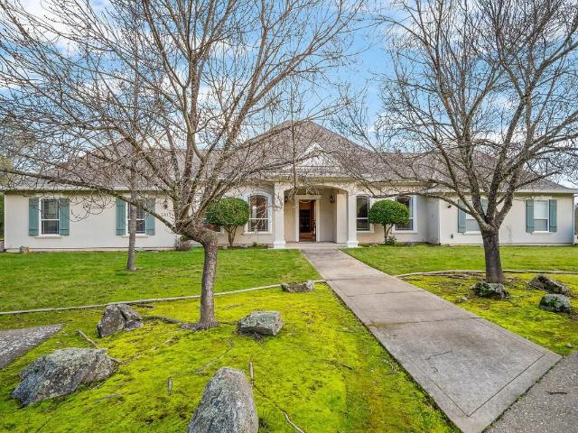 3815 Lakeview Dr, Placerville, CA