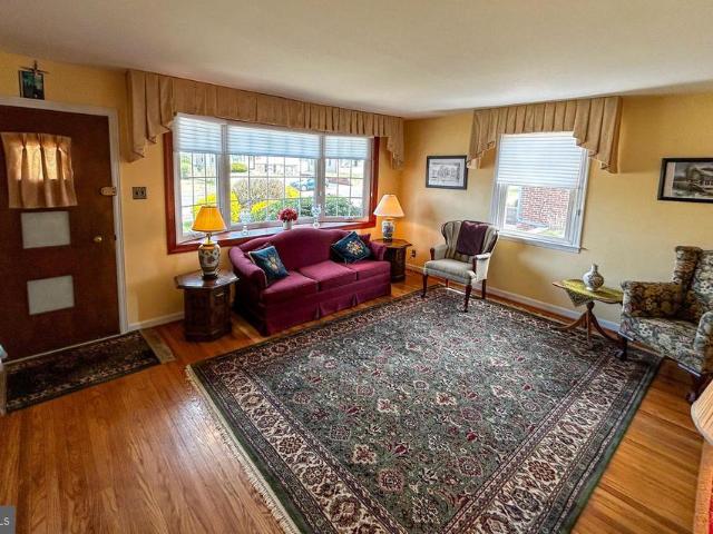 3816 Chalfont Drive