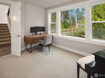 3817 rd Ave SE, Bellevue, WA