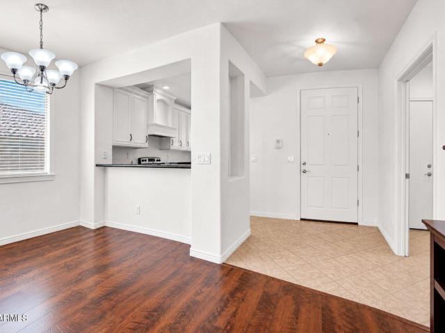 3819 W LINKS Drive