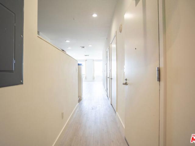 3810 Wilshire Boulevard 1209