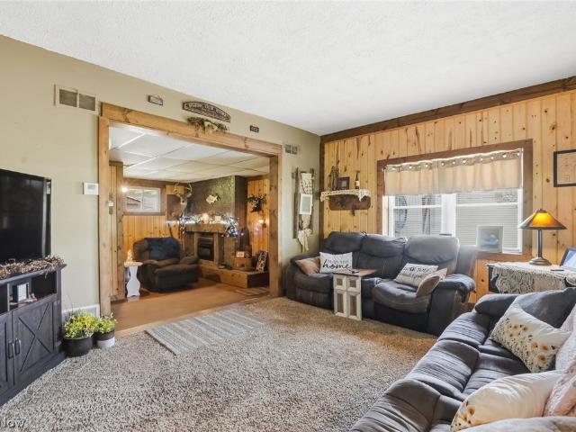 3811 SW State Route 258