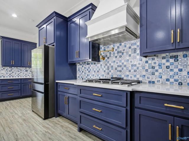 3811 South Chapel Hill Road SW