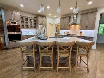 3811 W Miners Farm Ct