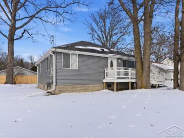 3812 N Saginaw Road