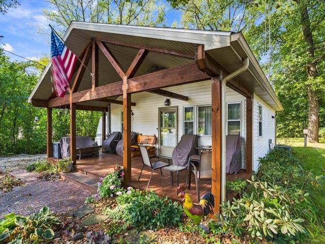 3812 E Forest Lodge Loop