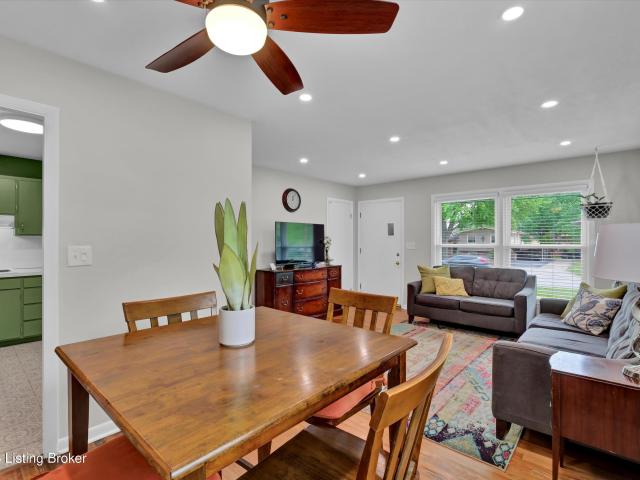 3812 Klondike Ln