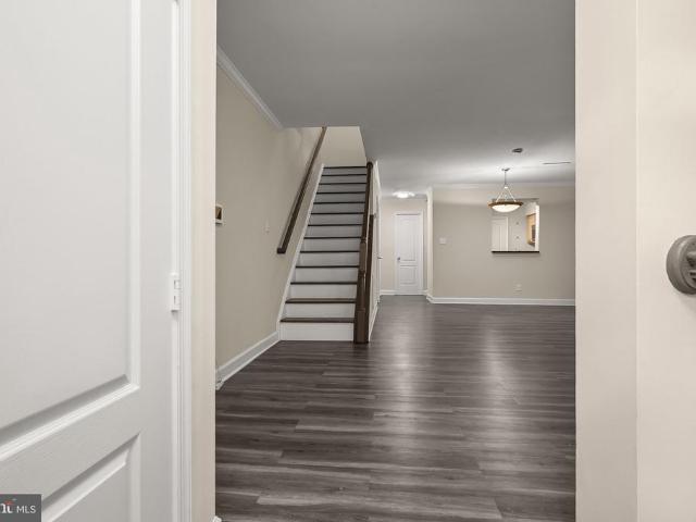 3813 Chesterwood Drive # 3813