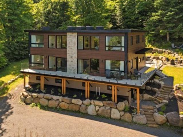 381 Ch. St Jean, Sainte Agathe Des Monts, QC, J8C 3A2 house for sale | Listing ID 18447 | Royal LePage