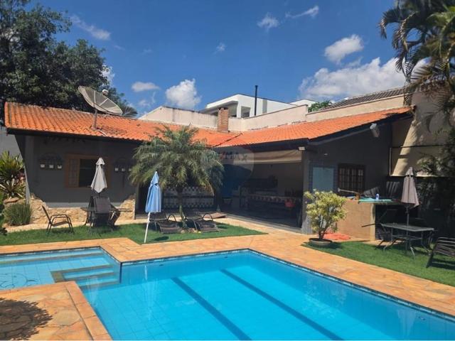 540 Área Útil Casa de Condomínio Alugar, 5 Dormitórios localizado em Condominio Shambala I, Atibaia, São Paulo, 12952 342 | Brasil