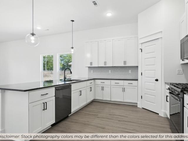 381 Legacy Lane