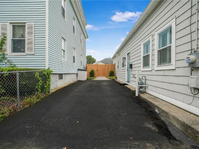 381 Wood Street